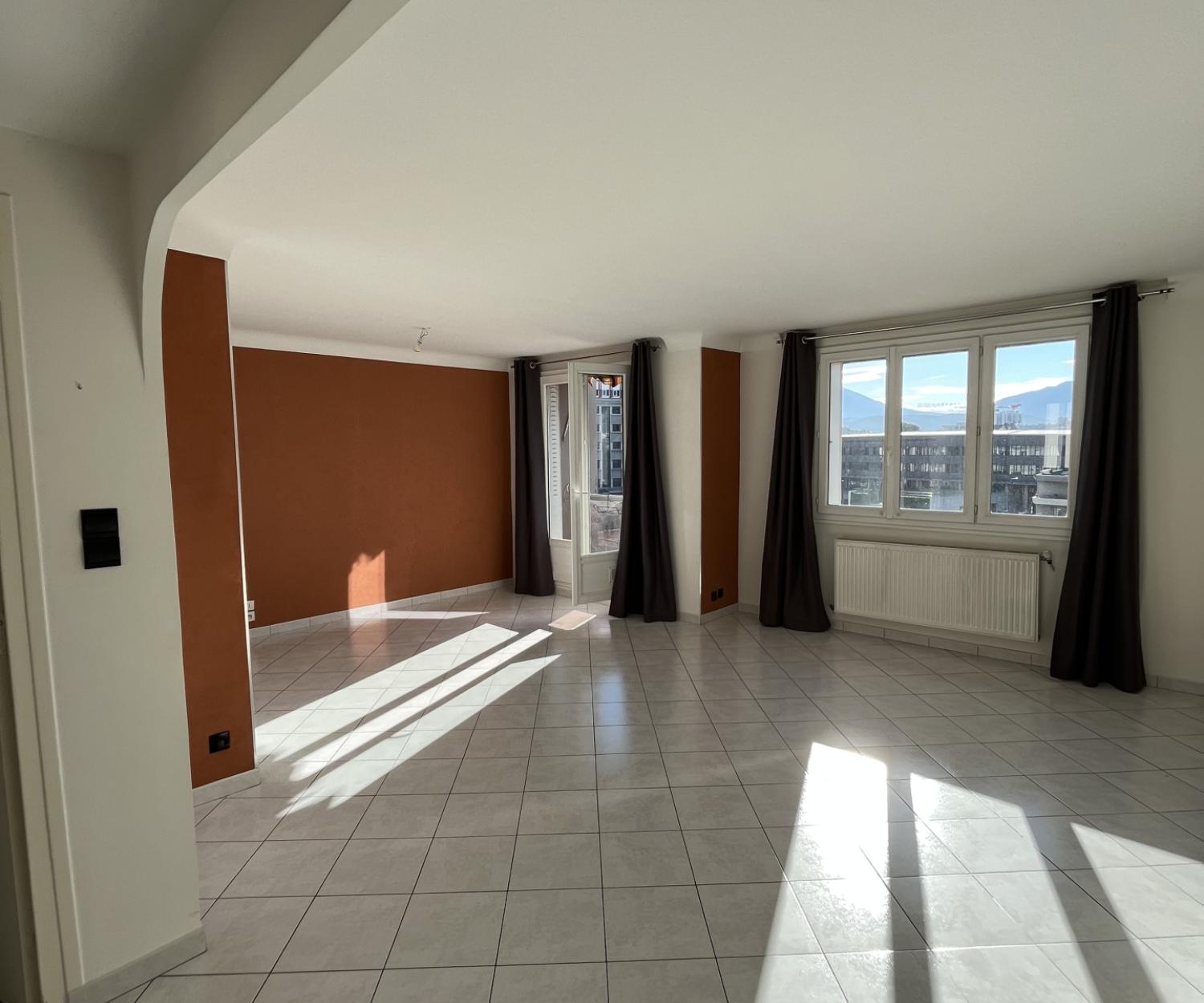 Appartement T3 68m² - Photo 1 VALLIER GREGOIRE - Photo 1